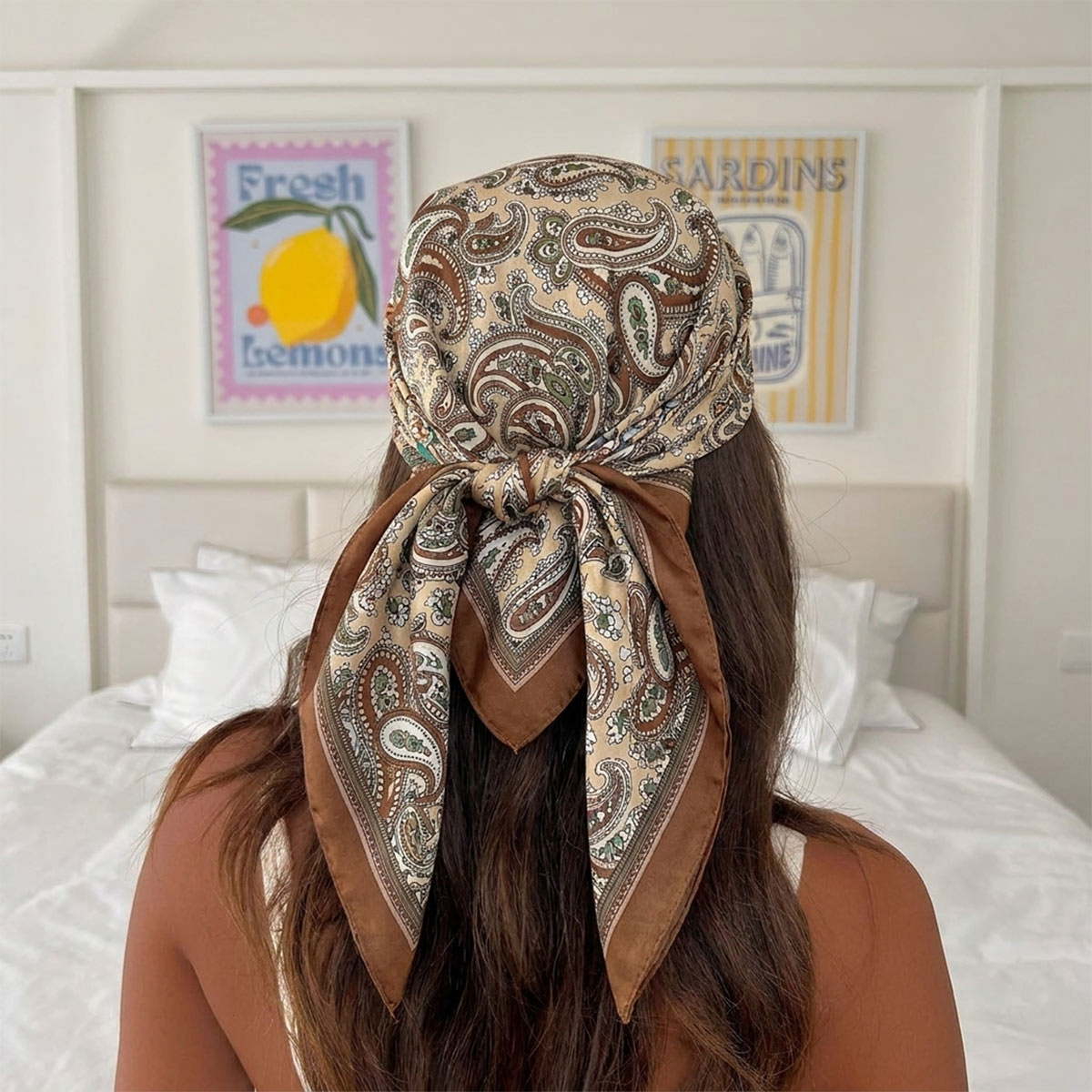 Silk Scarf Square - 新デザインファッションスクエアシルクスカーフ女性ヘアバンドプリント小さなサテンショールスカーフネッカチーフ女性ヘッドバンドバンダナ