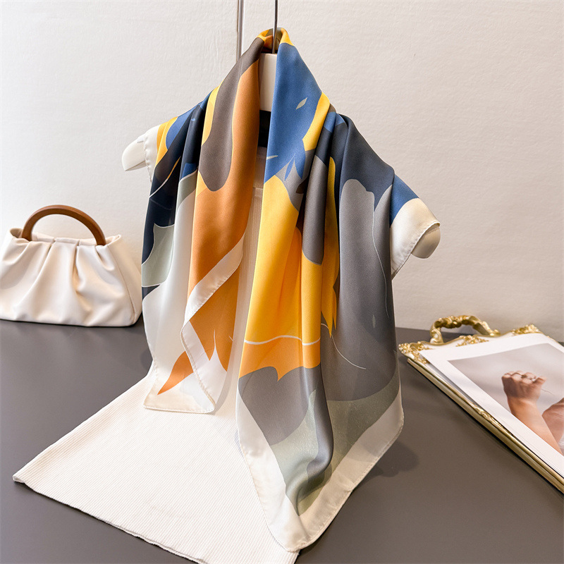 2026 新しい女性スクエアスカーフ模造シルク花柄ネッカチー - Silk Scarf Square のレビューと価格