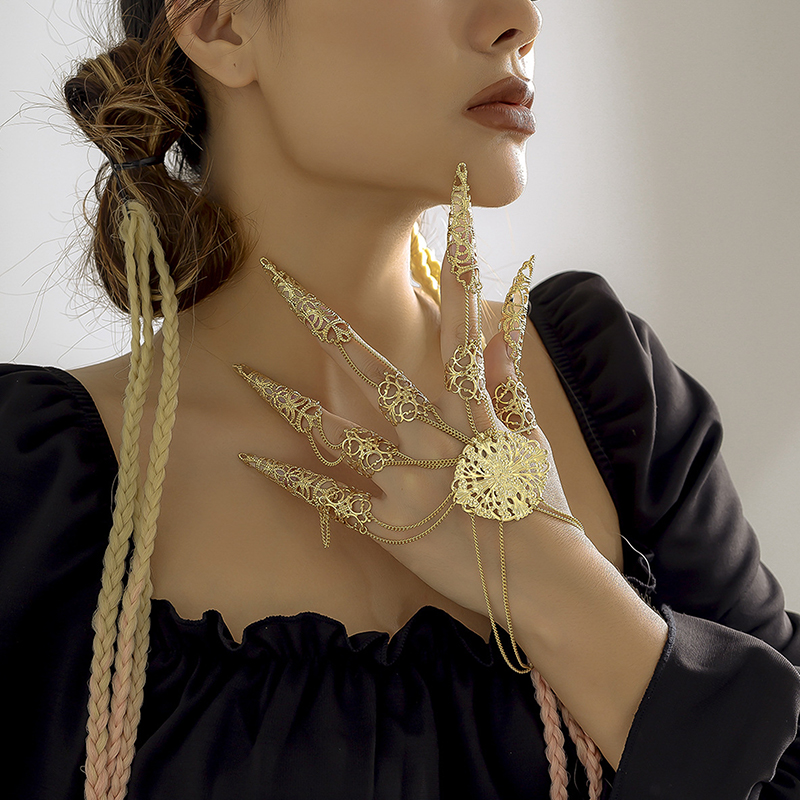インディアン-フィンガーリストジュエリー,チェーンブレスレッ - Women Accessories Dubai のレビューと価格