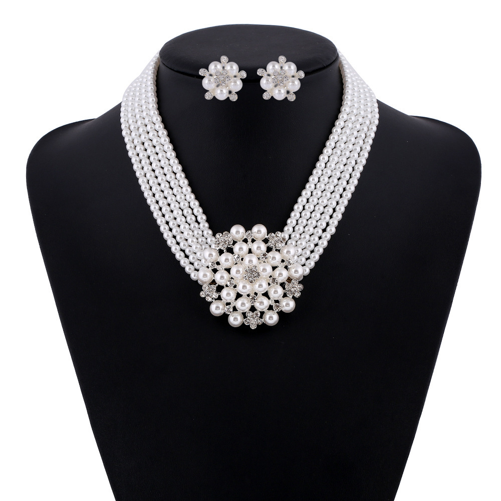 Autreyヘップバーンパールネックレスとブレスレットセット - Women'S Accessories In The 1950S のレビューと価格