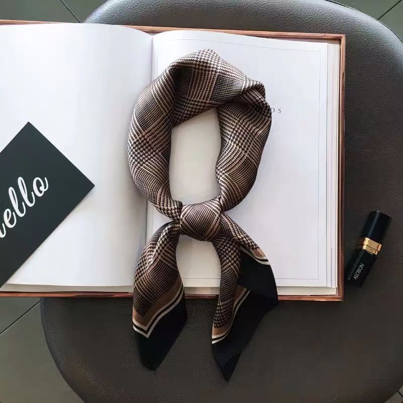 新ファッションゼブラプリントスクエアスカーフソフトサテン薄い - Silk Scarf Square のレビューと価格
