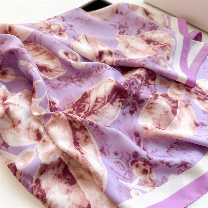 女性用の大きな正方形のプリントスカーフ,レトロなツイルシルク - Silk Scarf Square のレビューと価格